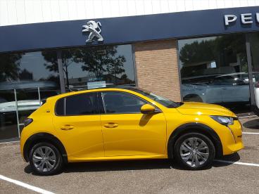 SPOTICAR Peugeot 208 E-208 Allure Pack Ev 50kwh 136pk 3-fase | Navigatie | Ad Tweedehands - Hatchback Elektrisch Geel - Zierikzee - 1200255880_2