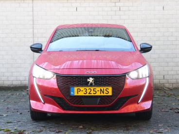 SPOTICAR Peugeot 208 E-208 Gt Pack 50 Kwh 136pk | Camera | Navigatie | Stoelv Tweedehands - Hatchback Elektrisch Rood - Zeist - 1200282267_2