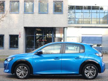 SPOTICAR Peugeot 208 E-208 Ev Active Pack 50 Kwh / Climate Control / Sensoren Tweedehands - Hatchback Elektrisch Blauw - Hilversum - 1200282406_2