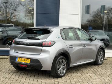 SPOTICAR Peugeot 208 E-208 Ev 50kwh 136pk Active Pack I 16 Inch I Apple Carpl Tweedehands - Hatchback Elektrisch Grijs - Arnhem - 1200287677_4