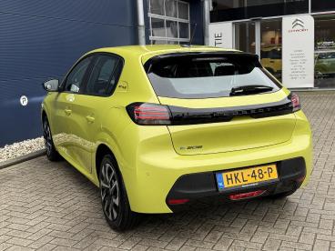 SPOTICAR Peugeot 208 E-208 Ev 51kwh 156pk Style Avantage Soh 96.9% Tweedehands - Hatchback Elektrisch Geel - Nijmegen - 1200292091_5