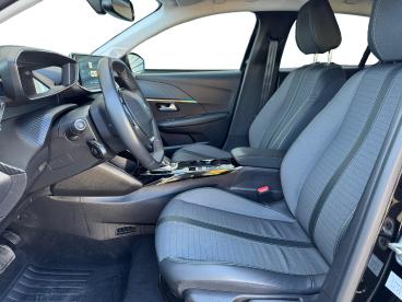 SPOTICAR Peugeot 208 E-208 Allure Pack Ev 3-fasen 50kwh 136pk | Stoelverw. | Tweedehands - Hatchback Elektrisch Zwart - Rotterdam - 1200293137_3