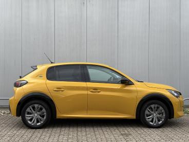 SPOTICAR Peugeot 208 E-208 Ev Allure 50 Kwh | Soh 99% | Carplay | Start&stop Tweedehands - Hatchback Elektrisch Geel - Zutphen - 1200300243_5