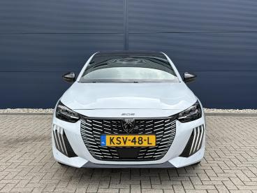 SPOTICAR Peugeot 208 E-208 Ev Gt 51 Kwh Tweedehands - Hatchback Elektrisch Wit - Nijmegen - 1200300397_2