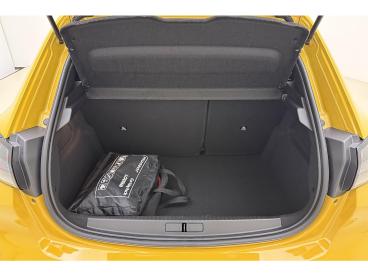 SPOTICAR Peugeot 208 E-208 Ev Blue Lease Allure 50 Kwh | 136pk | 3 Fase | Cru Tweedehands - Hatchback Elektrisch Geel - Drachten - 1200301004_3