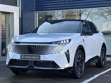SPOTICAR Peugeot 3008  Tweedehands - Suv Elektrisch Wit - Emmeloord - 1200285160_1