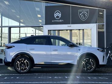 SPOTICAR Peugeot 3008  Tweedehands - Suv Elektrisch Wit - Emmeloord - 1200285160_3