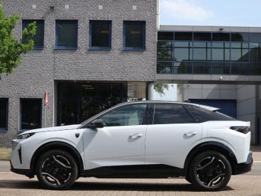 SPOTICAR Peugeot 3008 E-3008 Gt Avantage 210 73 Kwh / Alcantara / 360 Camera / Tweedehands - Suv Elektrisch Wit - Hilversum - 1200295203_2