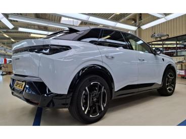 SPOTICAR Peugeot 3008  Tweedehands - Suv Elektrisch Wit - Zierikzee - 1200299667_3