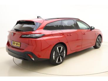SPOTICAR Peugeot 308 E-308 Sw Gt 54 Kwh | Sportinterieur | Parkeersensoren | Tweedehands - Stationwagen Elektrisch Rood - Leeuwarden - 1200293553_2