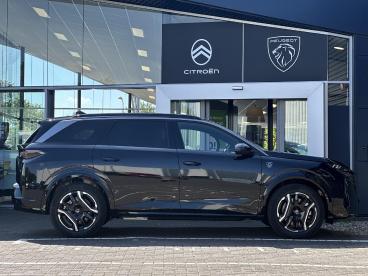 SPOTICAR Peugeot 5008 E-5008 Gt 73 Kwh 7p | Trekhaak | Parkeercamera/-sensoren Tweedehands - Suv Elektrisch Zwart - Emmeloord - 1200294701_3