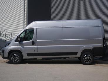 SPOTICAR Peugeot Boxer E-boxer 3.5t L3h2 Zwaar 110 Kwh | 8 Jaar Garantie | Pakket Tweedehands - Bedrijfswagen Elektrisch Grijs - Woerden - 1200277102_2