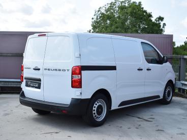 SPOTICAR Peugeot Expert E-expert Ev L2 75 Kwh | 8 Jaar Garantie | Apple Carplay | P Tweedehands - Bedrijfswagen Elektrisch Wit - Alphen Aan Den Rijn - 1200276427_3