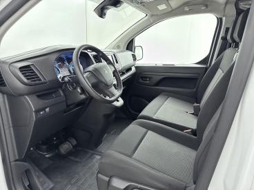 SPOTICAR Peugeot Expert E-expert Ev L2 75 Kwh | Accu 96% | Airco | Carplay | Cruise Tweedehands - Bedrijfswagen Elektrisch Wit - Nieuwegein - 1200300144_5
