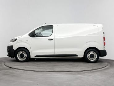 SPOTICAR Peugeot Expert E-expert Ev L2 75 Kwh | Airco | Carplay | 3-zits | Cruise C Tweedehands - Bedrijfswagen Elektrisch Wit - Nieuwegein - 1200300381_2