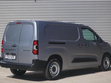 SPOTICAR Peugeot Partner E-partner L2 50 Kwh | Camera | Apple Carplay/android Auto | Tweedehands - Bedrijfswagen Elektrisch Grijs - Woerden - 1200292759_3