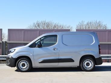 SPOTICAR Peugeot Partner E-partner L1 50 Kwh | 0% Rente | Camera | Apple Carplay/andr Tweedehands - Bedrijfswagen Elektrisch Grijs - Alphen Aan Den Rijn - 1200298411_3