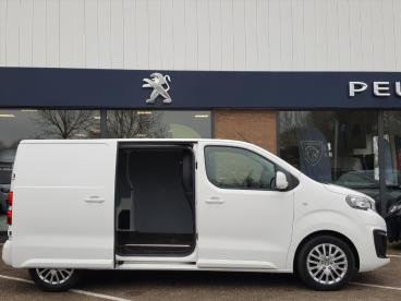 SPOTICAR Peugeot Expert Premium Pack L2h1 (227s) 2.0bluehdi-180pk (vol)aut Tweedehands - Bedrijfswagen Diesel Wit - Zierikzee - 1200258465_3