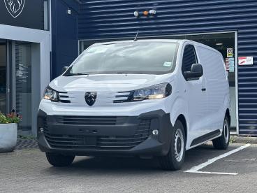 SPOTICAR Peugeot Expert E-expert Long 75 Kwh | Parkeercamera/-sensoren | N Tweedehands -  Elektrisch Wit - Emmeloord - 1200276776_1