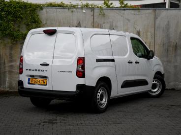 SPOTICAR Peugeot Partner E-partner L2h1 50 Kwh 136pk Automaat Dode Hoek | P Tweedehands - Bedrijfswagen Elektrisch Wit - Heerlen - 1200273101_5