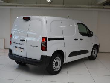 SPOTICAR Peugeot Partner E-partner L1 50 Kwh | 8 Jaar Garantie | Warmtepomp Tweedehands - Bedrijfswagen Elektrisch Wit - Gouda - 1200283866_3