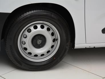 SPOTICAR Peugeot Partner E-partner L1 50 Kwh | 8 Jaar Garantie | Warmtepomp Tweedehands - Bedrijfswagen Elektrisch Wit - Gouda - 1200283866_5