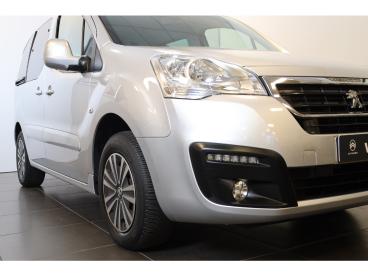 SPOTICAR Peugeot Partner Tepee Pt Active Sensoren | Airco | Schuifdeuren Tweedehands - Mpv Benzine Grijs - 's-gravenzande - 1200286366_2