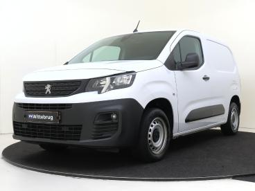 SPOTICAR Peugeot Partner 1.5 Bluehdi 100 S&s L1 | Betimmering | Carplay | A Tweedehands - Bedrijfswagen Diesel Wit - Bergschenhoek - 1200288461_1