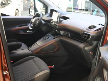 SPOTICAR Peugeot Rifter 130 Pk Gt | Trekhaak | Camera | Panoramadak | Clim Tweedehands - Mpv Benzine Bruin - Nieuwegein - 1200291435_5