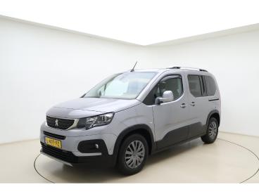 SPOTICAR Peugeot Rifter 1.2 Puretech Gt-line | Trekhaak | Navigatie | Auto Tweedehands - Mpv Benzine Grijs - Dokkum - 1200300945_1