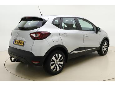 SPOTICAR Renault Captur 0.9 Tce Limited Navigatie | Trekhaak | 1200 Kg Tre Tweedehands - Suv Benzine Grijs - Leeuwarden - 1200274470_2