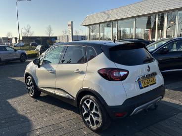 SPOTICAR Renault Captur 0.9 Tce Intens | Luxe Uitvoering | Airco | Navigat Tweedehands - Suv Benzine Wit - Dokkum - 1200288498_2