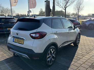 SPOTICAR Renault Captur 0.9 Tce Intens | Luxe Uitvoering | Airco | Navigat Tweedehands - Suv Benzine Wit - Dokkum - 1200288498_3