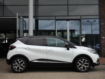 SPOTICAR Renault Captur 0.9 Tce Intens | Zwart Dak | Navi | Climate Contro Tweedehands - Suv Benzine Wit - Sneek - 1200297855_2