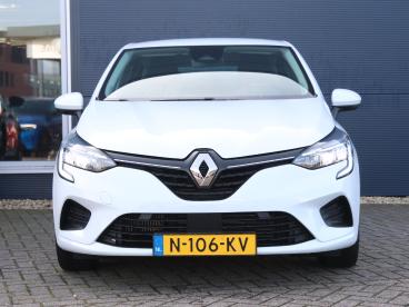 SPOTICAR Renault Clio 1.0 Tce Zen Navigatie | Parkeersensoren | Cruise C Tweedehands -  Benzine Wit - Nijkerk - 1200289007_4