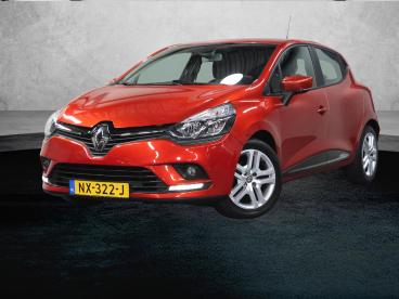 SPOTICAR Renault Clio 90pk Tce Zen | 2de Eigenaar | Keyless | Radio/dab Tweedehands -  Benzine Rood - Amersfoort - 1200290027_1