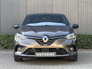 SPOTICAR Renault Clio 1.3 Tce Initiale Paris | Rondomzicht Camera | Navi Tweedehands -  Benzine Bruin - Baarn - 1200294837_2