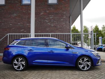 SPOTICAR Renault Megane E-tech Estate 1.6 Plug-in Hybrid 160 R.s. Line | Panoramd Tweedehands - Stationwagen Plugin Hybrid Blauw - Sneek - 1200298733_2
