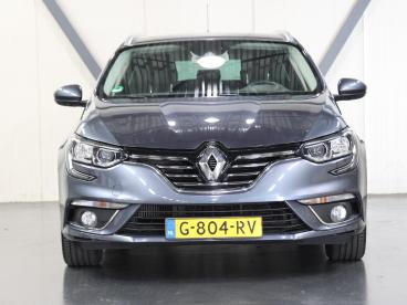 SPOTICAR Renault Megane Estate Tce 140pk Bose | Applecarplay/androidauto | Cruise Tweedehands - Stationwagen Benzine Grijs - Amersfoort - 1200275975_4