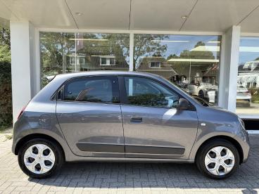 SPOTICAR Renault Twingo 1.0 Sce Life | Weinig Kilometers | 5-deurs | Snelh Tweedehands - Hatchback Benzine Grijs - Wirdum (fr) - 1200299990_2