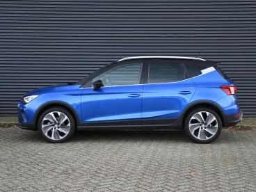 SPOTICAR Seat Arona Fr Business Intense 1.0 Tsi 110pk Automaat Navi | Tweedehands -  Benzine Blauw - Heerlen - 1200281379_3