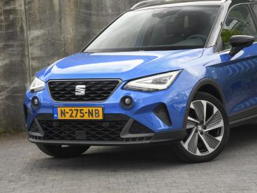 SPOTICAR Seat Arona Fr Business Intense 1.0 Tsi 95pk Adapt. Cc | Stoel Tweedehands -  Benzine Blauw - Heerlen - 1200292475_2