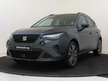 SPOTICAR Seat Arona 1.0 Tsi 96pk Style Business Intense Apple Carplay Tweedehands -  Benzine Groen - Naaldwijk - 1200300952_1