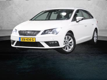 SPOTICAR Seat Leon St 116pk Style Intense | 1ste Eigenaar | Applecarp Tweedehands - Stationwagen Benzine Wit - Amersfoort - 1200278987_1