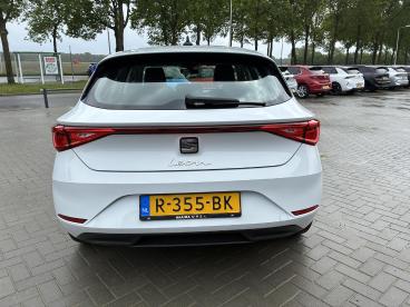 SPOTICAR Seat Leon 1.0 Tsi Reference 5 Deurs | Climate Control | Appl Tweedehands - Hatchback Benzine Wit - Emmeloord - 1200294308_3