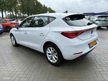SPOTICAR Seat Leon 1.0 Tsi Reference 5 Deurs | Climate Control | Appl Tweedehands - Hatchback Benzine Wit - Emmeloord - 1200294308_5