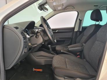 SPOTICAR Skoda Fabia Combi 1.0 Tsi Greentech 95pk Business Edition Auto Tweedehands -  Benzine Wit - Heemskerk - 1200274385_3