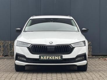 SPOTICAR Skoda Octavia Combi 110pk Mhev Business Edition Automaat | 1ste Tweedehands - Stationwagen Hybride Wit - Baarn - 1200286057_2