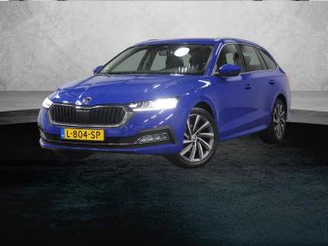 SPOTICAR Skoda Octavia Combi 1.0 110pk Tsi Business Edition Plus | 2de Ei Tweedehands - Stationwagen Benzine Blauw - Amersfoort - 1200299238_1