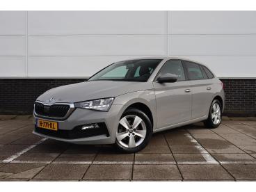SPOTICAR Skoda Scala 1.0 Tsi Ambition * Airco * Apple Carplay * Trekhaa Tweedehands - Hatchback Benzine Grijs - Almere - 1200280604_1